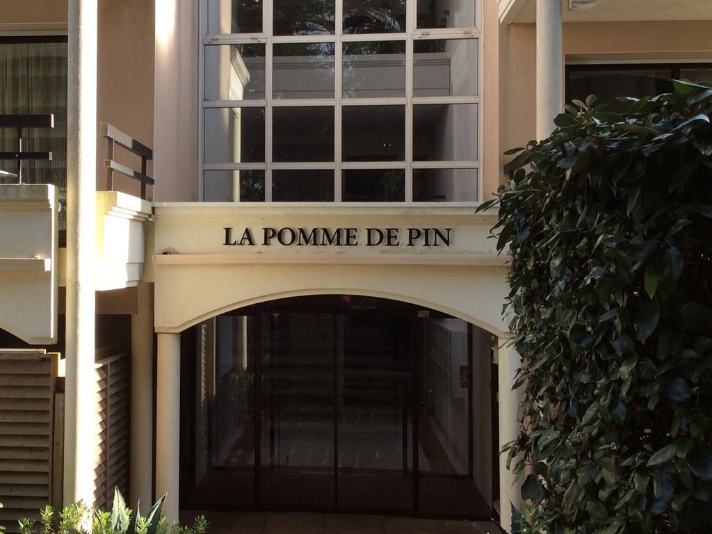 La Pomme De Pin * La Baule-Escoublac